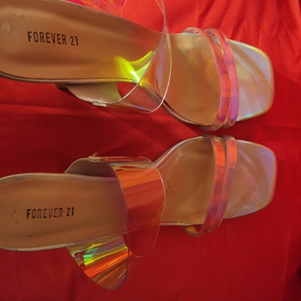 Size 7.5 Forever 21  shoes